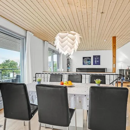 Awesome In With House Sea View *