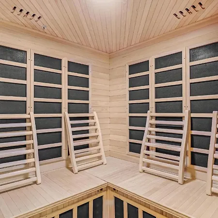 Stunning In With Sauna Feriehus